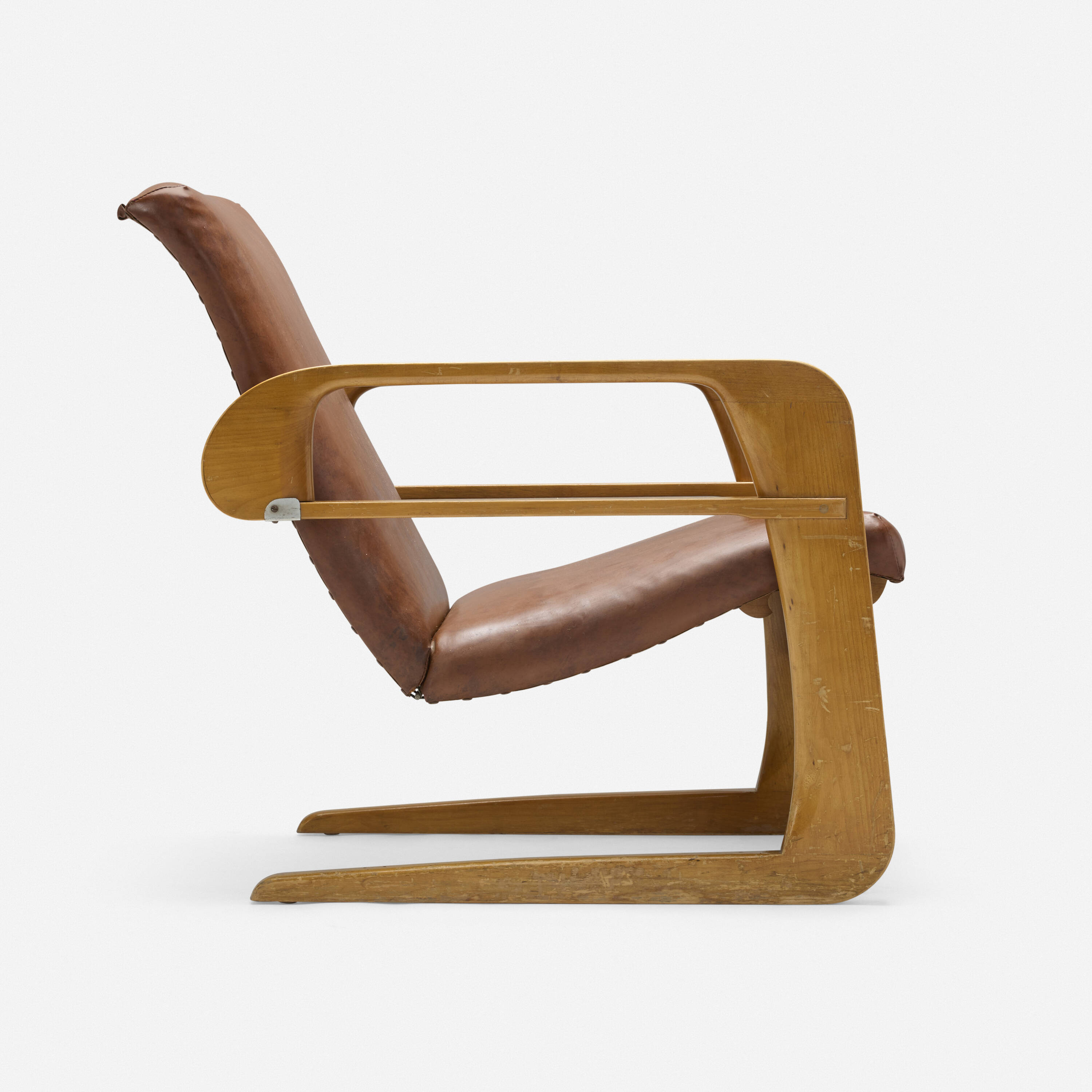 Profile view showing the streamlined silhouette